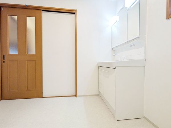 栗東市綣６丁目の中古一戸建て