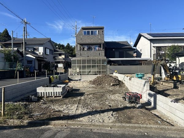 大津市滋賀里１丁目　新築一戸建て　２期　１号棟