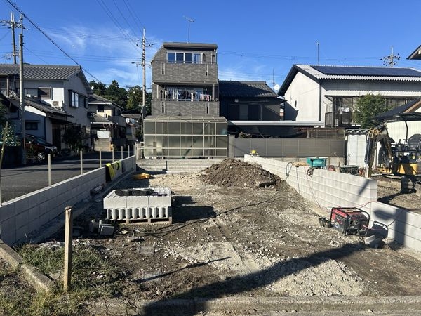 大津市滋賀里１丁目　新築一戸建て　２期　１号棟