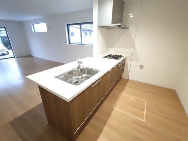 大津市滋賀里１丁目　新築一戸建て　２期　１号棟