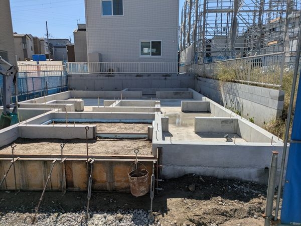 大津市石山寺４丁目　新築一戸建て　全１区画