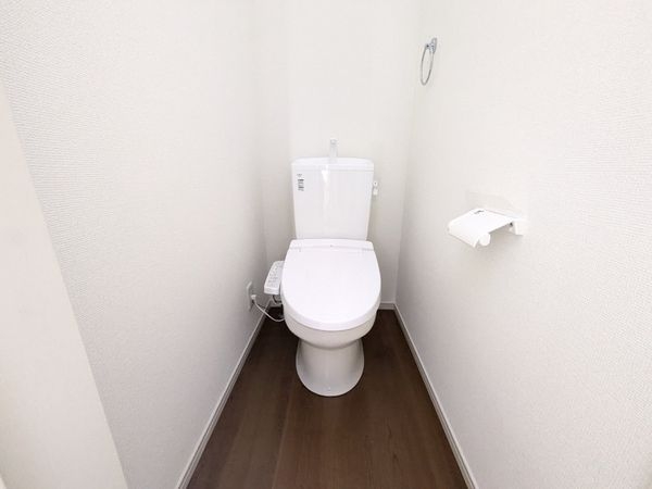 草津市平井６丁目　新築一戸建て　２期　２号棟