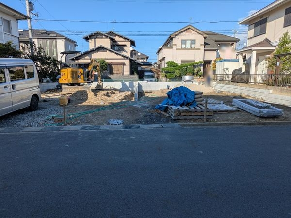 草津市平井６丁目　新築一戸建て　２期　１号棟