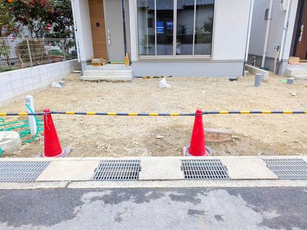 草津市平井６丁目　新築一戸建て　２期　１号棟
