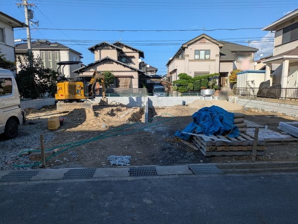 草津市平井６丁目　新築一戸建て　２期　１号棟