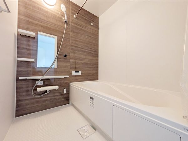 草津市新浜町　新築一戸建て　１期　２号地