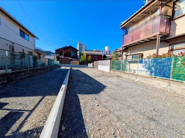 大津市長等３丁目　新築一戸建て　１期　２号棟