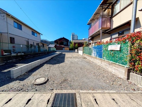 大津市長等３丁目　新築一戸建て　１期　２号棟