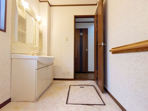 守山市水保町の中古一戸建て