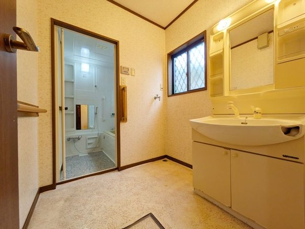 守山市水保町の中古一戸建て