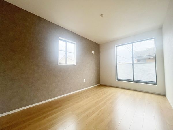 草津市上笠３丁目　新築一戸建て　１期　全３区画　２号棟
