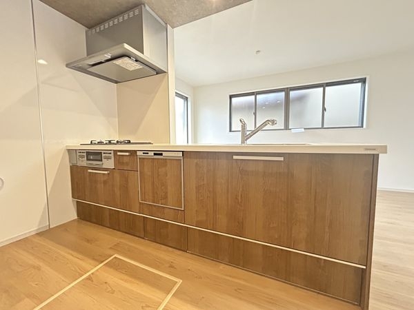 京都市山科区川田西浦町　新築一戸建て　１期　１号棟