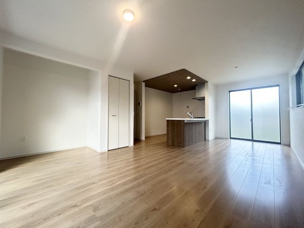 京都市山科区川田西浦町　新築一戸建て　１期　１号棟
