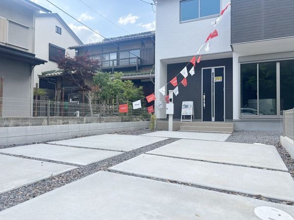 京都市山科区川田西浦町　新築一戸建て　１期　２号棟