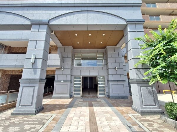 パデシオン西大津 中古マンション(エントランス)