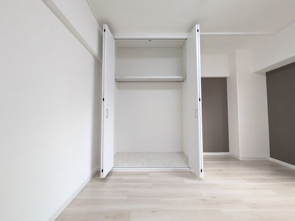 シャルマンコーポ草津 中古マンション(収納)