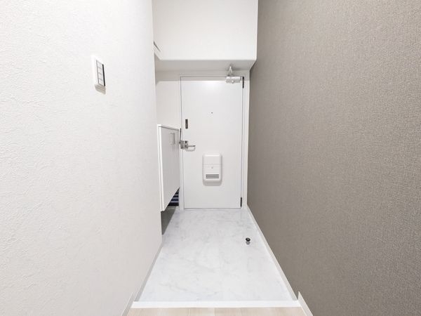 シャルマンコーポ草津 中古マンション(玄関)