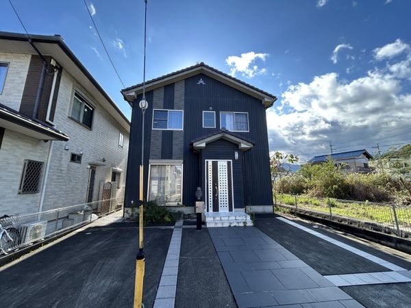 大津市雄琴６丁目　中古一戸建て