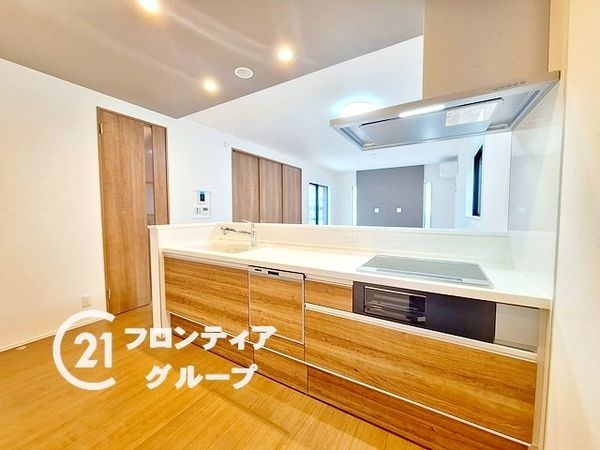 大津市中庄２丁目の中古一戸建て