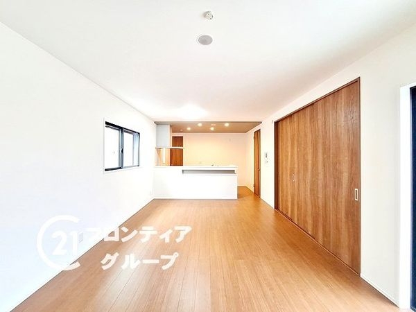 大津市中庄２丁目　新築一戸建て
