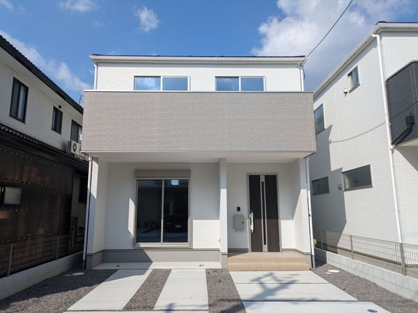 草津市草津町　新築一戸建て　２期　２号地