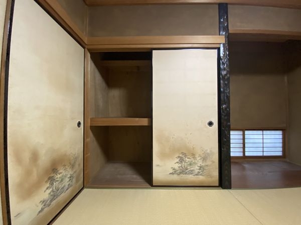 京都市伏見区深草大亀谷安信町の中古一戸建て