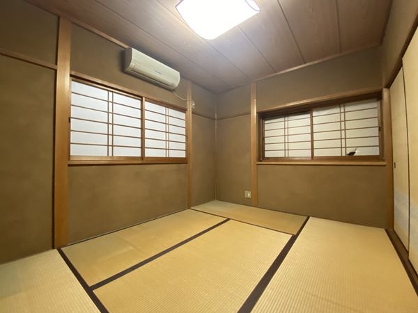京都市伏見区深草大亀谷安信町の中古一戸建て