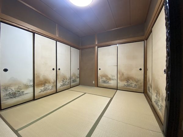 京都市伏見区深草大亀谷安信町の中古一戸建て