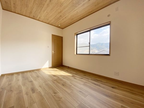 京都市伏見区石田大山町の中古一戸建て