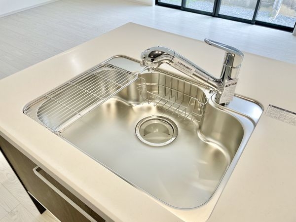 京都市伏見区桃山南大島町　新築一戸建て　１期　１号棟