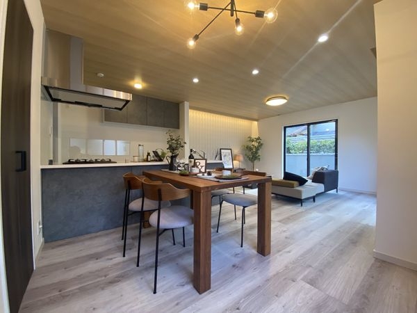 京都市伏見区深草大亀谷八島町　新築一戸建て