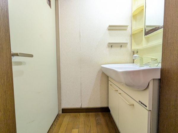 大津市本宮２丁目の中古一戸建て