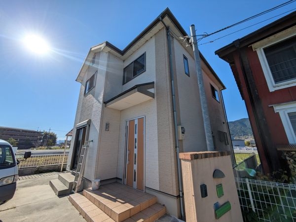 大津市比叡辻２丁目の中古一戸建て