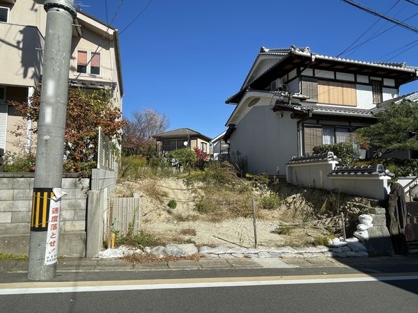 京都市伏見区桃山紅雪町　新築一戸建て　１期　全１区画
