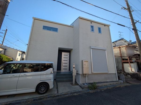 大津市二本松 中古一戸建て