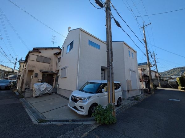 大津市二本松の中古一戸建て