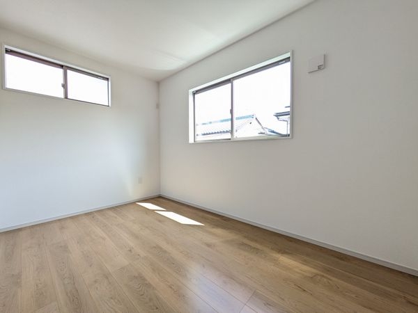 草津市草津４丁目　新築一戸建て　１期　全１区画