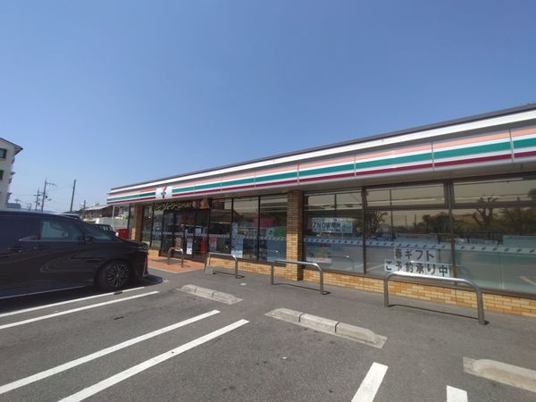 草津市草津４丁目　新築一戸建て　１期　全１区画(セブンイレブン草津湖南農業高校前店)