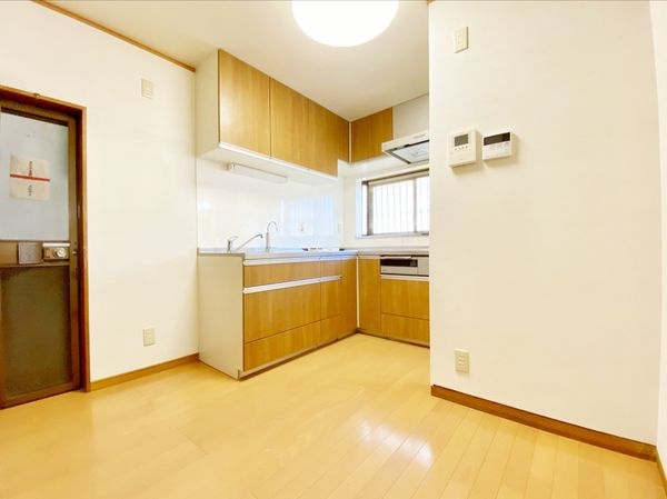 京都市山科区音羽前出町　中古一戸建て