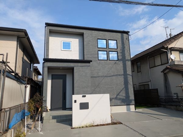 草津市橋岡町の中古一戸建て