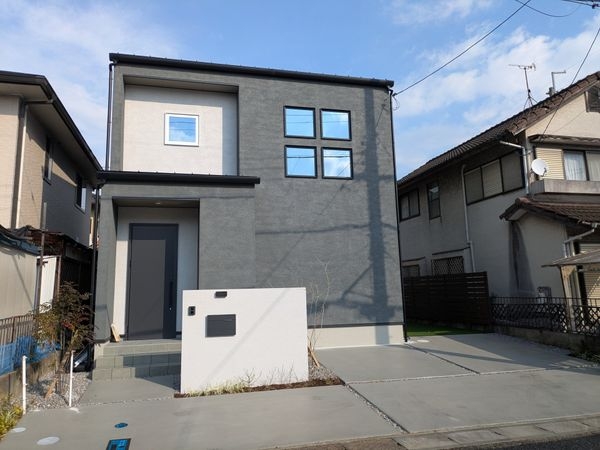 草津市橋岡町の中古一戸建て