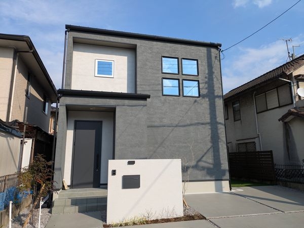 草津市橋岡町の中古一戸建て