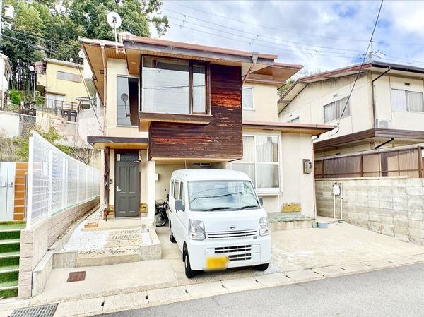 京都市山科区日ノ岡坂脇町の中古一戸建て