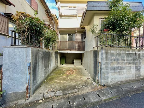 京都市伏見区深草馬谷町の中古一戸建て