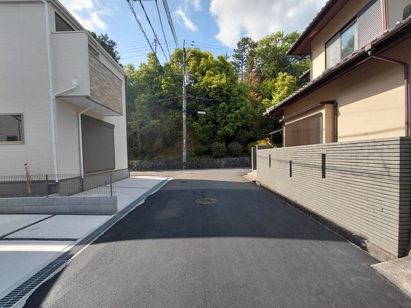 大津市鶴の里　新築一戸建て　１期　２号棟