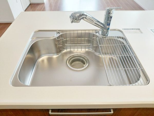 大津市鶴の里　新築一戸建て　１期　２号棟