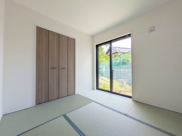 大津市千町２丁目　新築一戸建て　第１期　６号棟