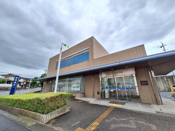 大津市千町２丁目　新築一戸建て　第１期　５号棟(滋賀銀行南郷支店)