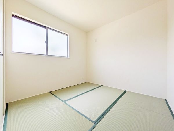 大津市千町２丁目　新築一戸建て　第１期　５号棟
