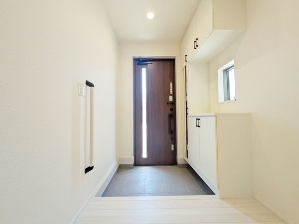 大津市千町２丁目　新築一戸建て　第１期　５号棟